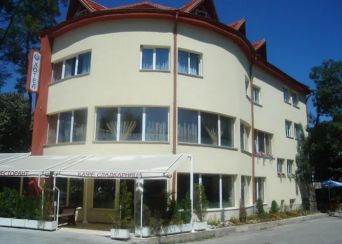 Hotel комплекс белвю -